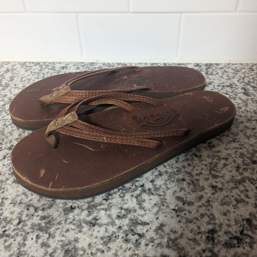 Rainbow Women’s Sandals Brown Leather Thong Flip Flops Size 6.6-7.5